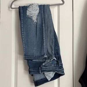 Judy Blue Ripped Denim Boyfriend Jeans